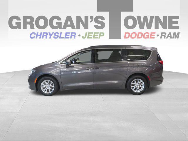 used 2022 Chrysler Pacifica car, priced at $21,962