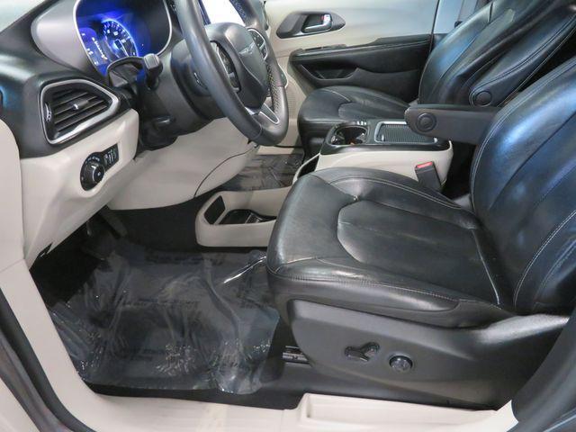 used 2022 Chrysler Pacifica car, priced at $21,962