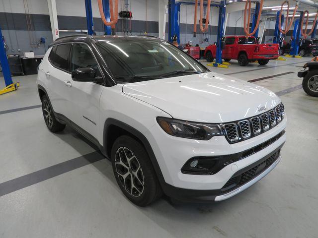 new 2025 Jeep Compass car, priced at $31,584