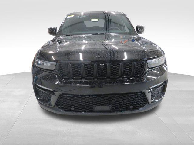 new 2025 Jeep Grand Cherokee car, priced at $48,897