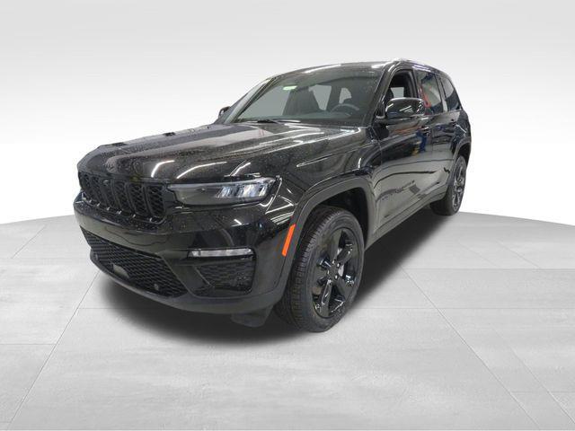 new 2025 Jeep Grand Cherokee car, priced at $48,897