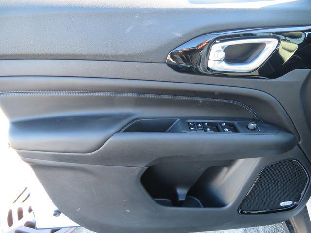 new 2025 Jeep Compass car, priced at $33,646