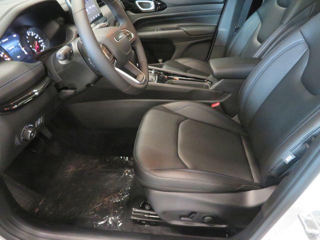 new 2025 Jeep Compass car, priced at $36,571