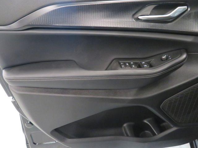 new 2025 Jeep Grand Cherokee car, priced at $43,504