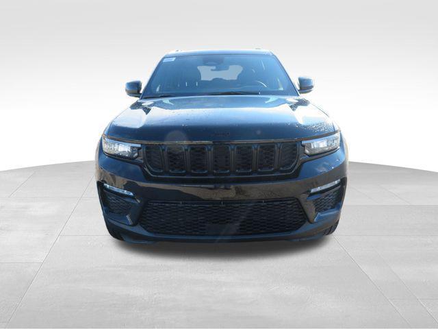 new 2025 Jeep Grand Cherokee car, priced at $44,804