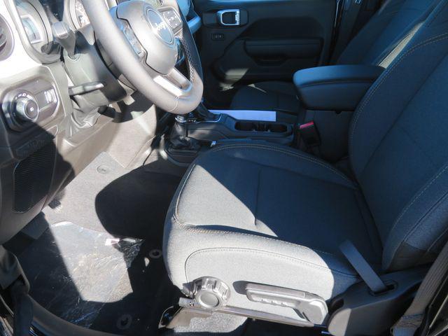 new 2026 Jeep Wrangler car, priced at $45,944