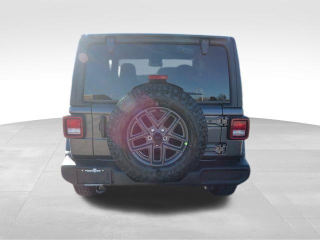 new 2026 Jeep Wrangler car, priced at $44,448