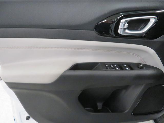 new 2025 Jeep Compass car, priced at $32,085