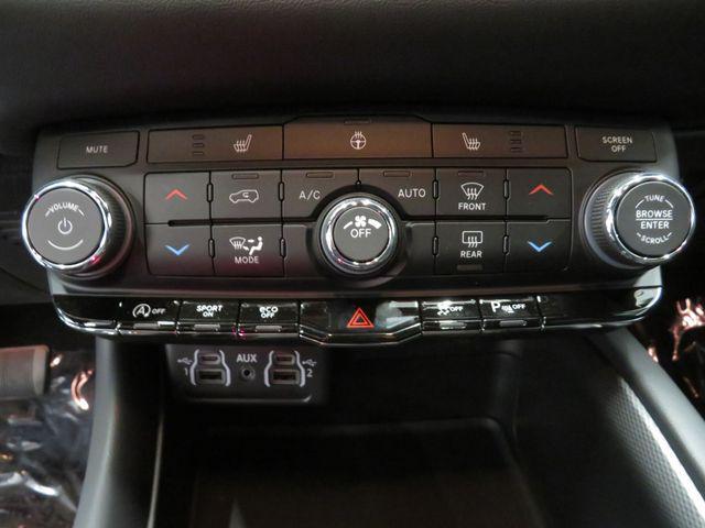 new 2025 Dodge Durango car, priced at $39,883
