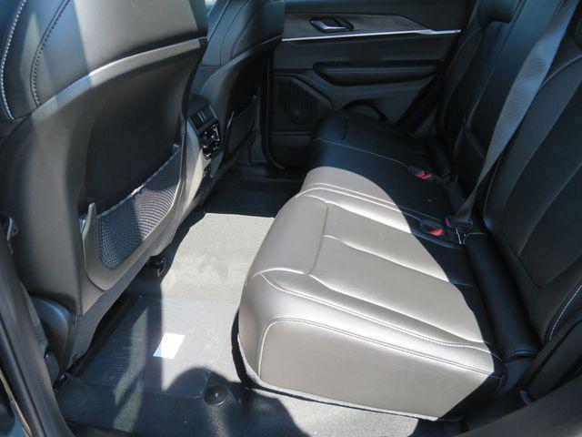 new 2025 Jeep Grand Cherokee car, priced at $42,355
