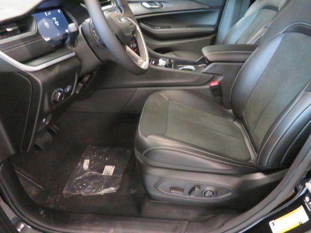 new 2025 Jeep Grand Cherokee L car, priced at $44,366