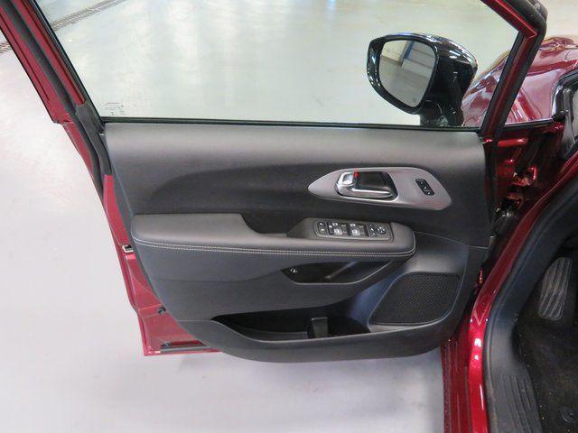new 2023 Chrysler Pacifica Hybrid car, priced at $53,704