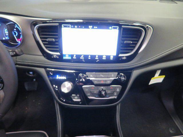 new 2023 Chrysler Pacifica Hybrid car, priced at $53,704