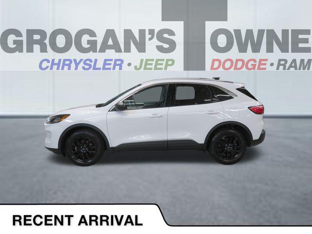 used 2022 Ford Escape car, priced at $20,918