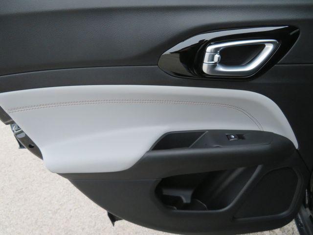 new 2026 Jeep Compass car, priced at $32,906