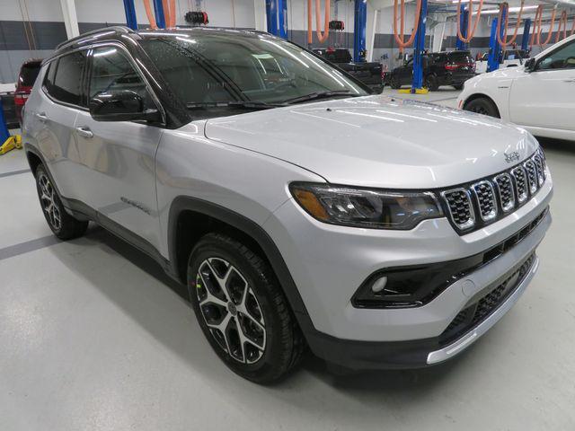 new 2025 Jeep Compass car, priced at $31,605