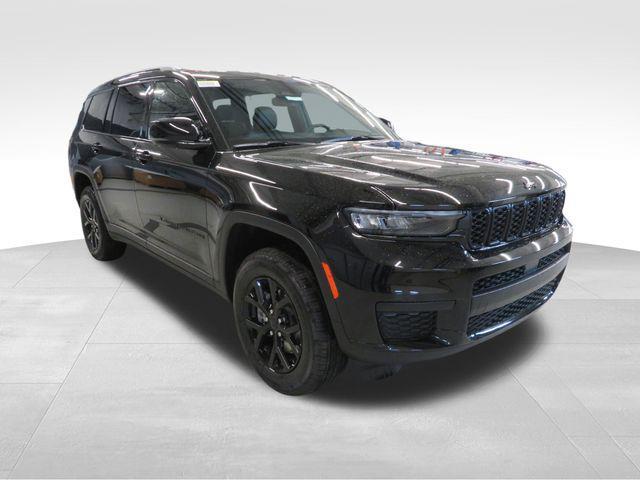new 2025 Jeep Grand Cherokee L car, priced at $45,217