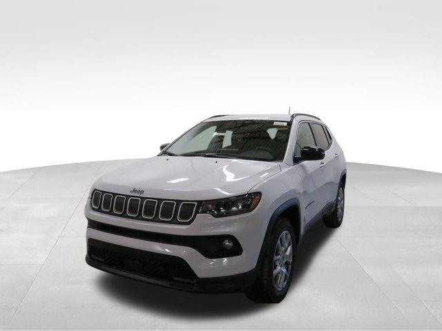 new 2022 Jeep Compass car, priced at $31,990