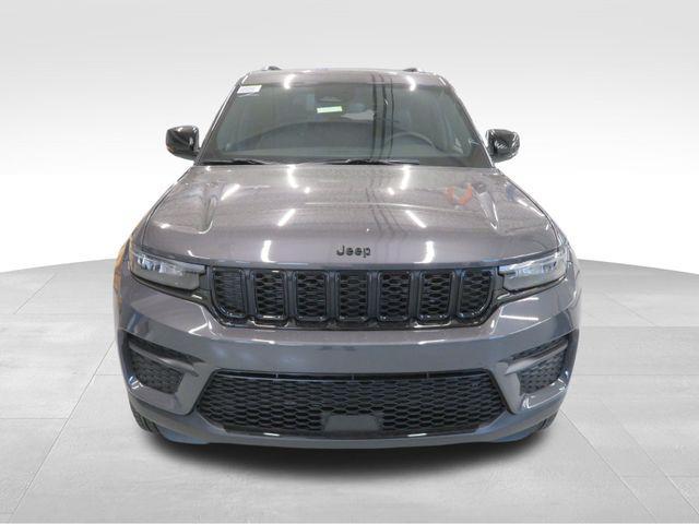 new 2024 Jeep Grand Cherokee car, priced at $41,246