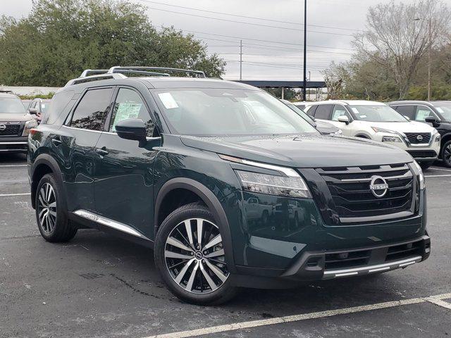 new 2024 Nissan Pathfinder car, priced at $43,995