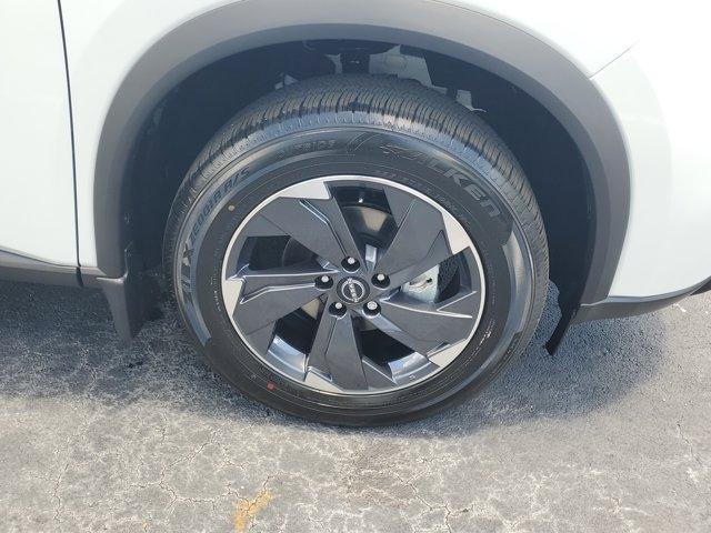 new 2025 Nissan Rogue car, priced at $31,686