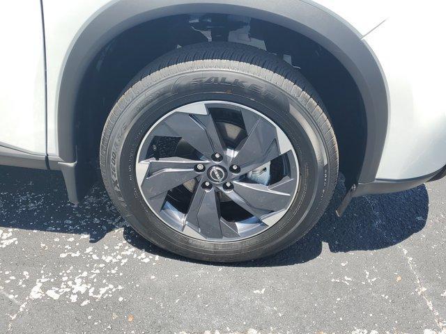 new 2025 Nissan Rogue car, priced at $29,889