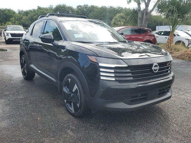 new 2025 Nissan Kicks car, priced at $26,552