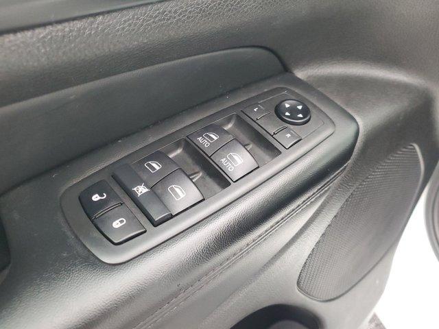 used 2019 Jeep Grand Cherokee car, priced at $17,319