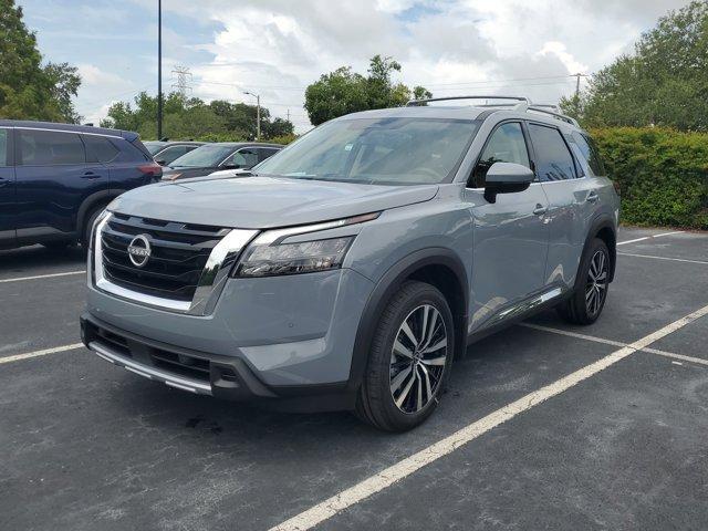 new 2025 Nissan Pathfinder car, priced at $47,851