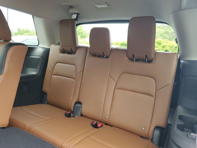 new 2025 Nissan Pathfinder car, priced at $47,851