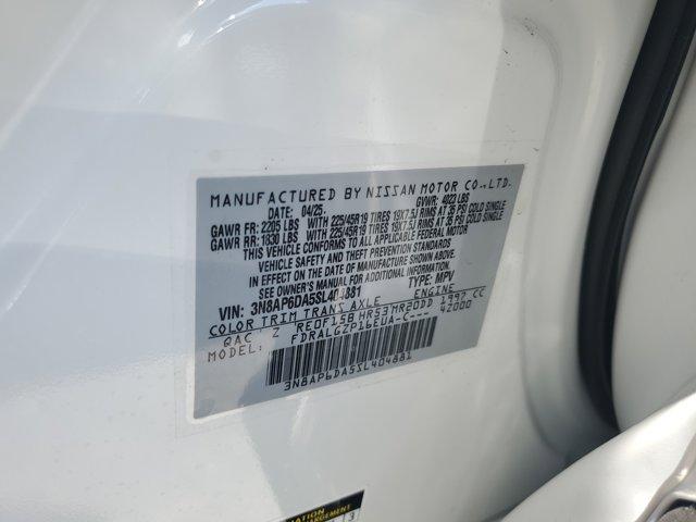 new 2025 Nissan Kicks car, priced at $27,059