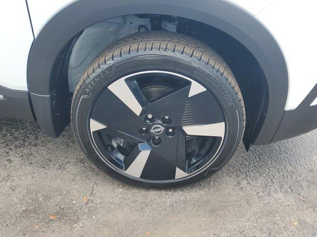 new 2025 Nissan Kicks car, priced at $27,040