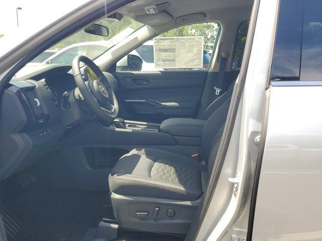 new 2025 Nissan Pathfinder car, priced at $38,528