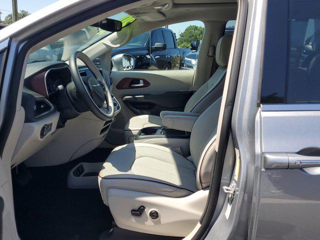 used 2020 Chrysler Pacifica car, priced at $22,000