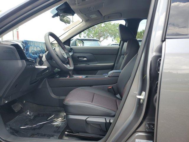 new 2025 Nissan Kicks car, priced at $27,576