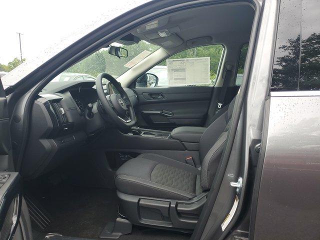 new 2025 Nissan Pathfinder car, priced at $35,100