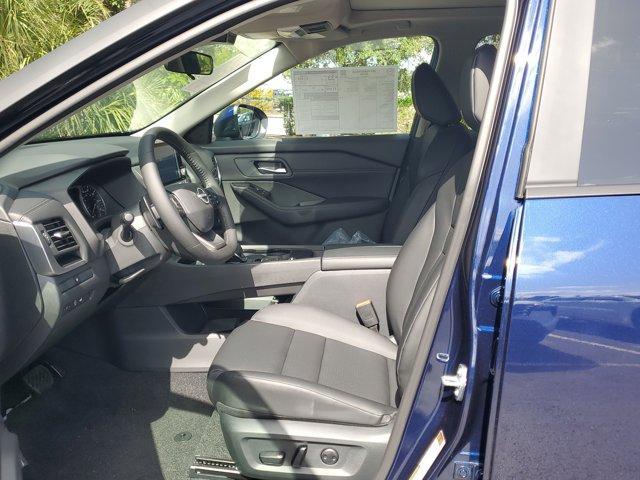 new 2025 Nissan Rogue car