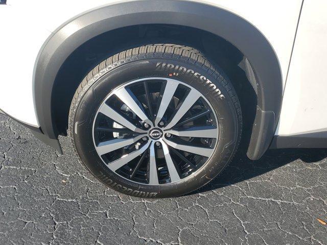 new 2025 Nissan Pathfinder car, priced at $47,851