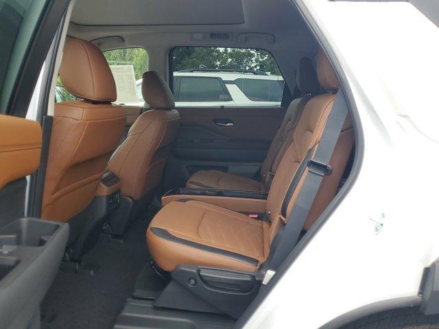 new 2025 Nissan Pathfinder car, priced at $49,282