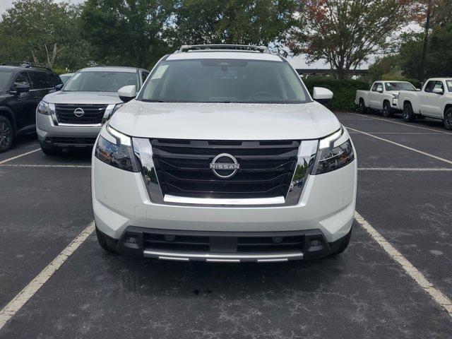 new 2025 Nissan Pathfinder car, priced at $49,282
