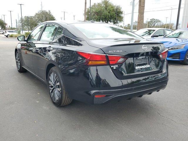 new 2025 Nissan Altima car, priced at $27,304