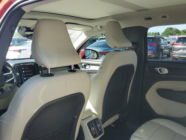 used 2022 Volvo XC40 car, priced at $20,478