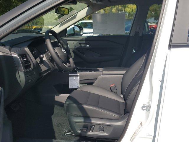 new 2025 Nissan Rogue car, priced at $31,686