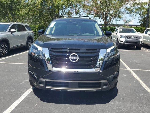 new 2025 Nissan Pathfinder car, priced at $40,580