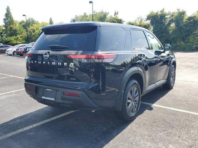 new 2025 Nissan Pathfinder car, priced at $36,983
