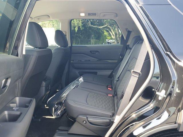 new 2025 Nissan Pathfinder car, priced at $36,983
