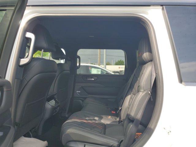new 2025 Nissan Armada car, priced at $72,421