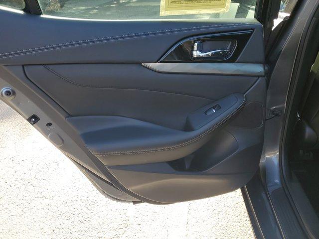 used 2022 Nissan Maxima car, priced at $24,999
