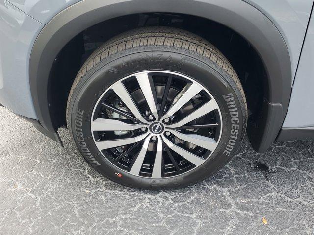 new 2025 Nissan Pathfinder car, priced at $48,257