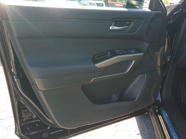 new 2025 Nissan Pathfinder car, priced at $47,830